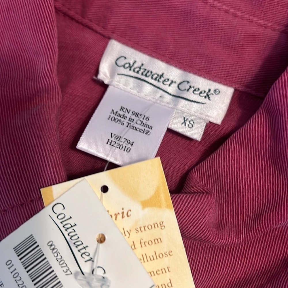 Coldwater Creek top NWT - Picture 3 of 7